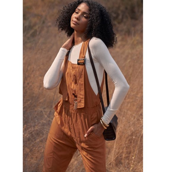 🥳🥳 HP💥💥Relaxed Fit Jumpsuit - Picture 4 of 4